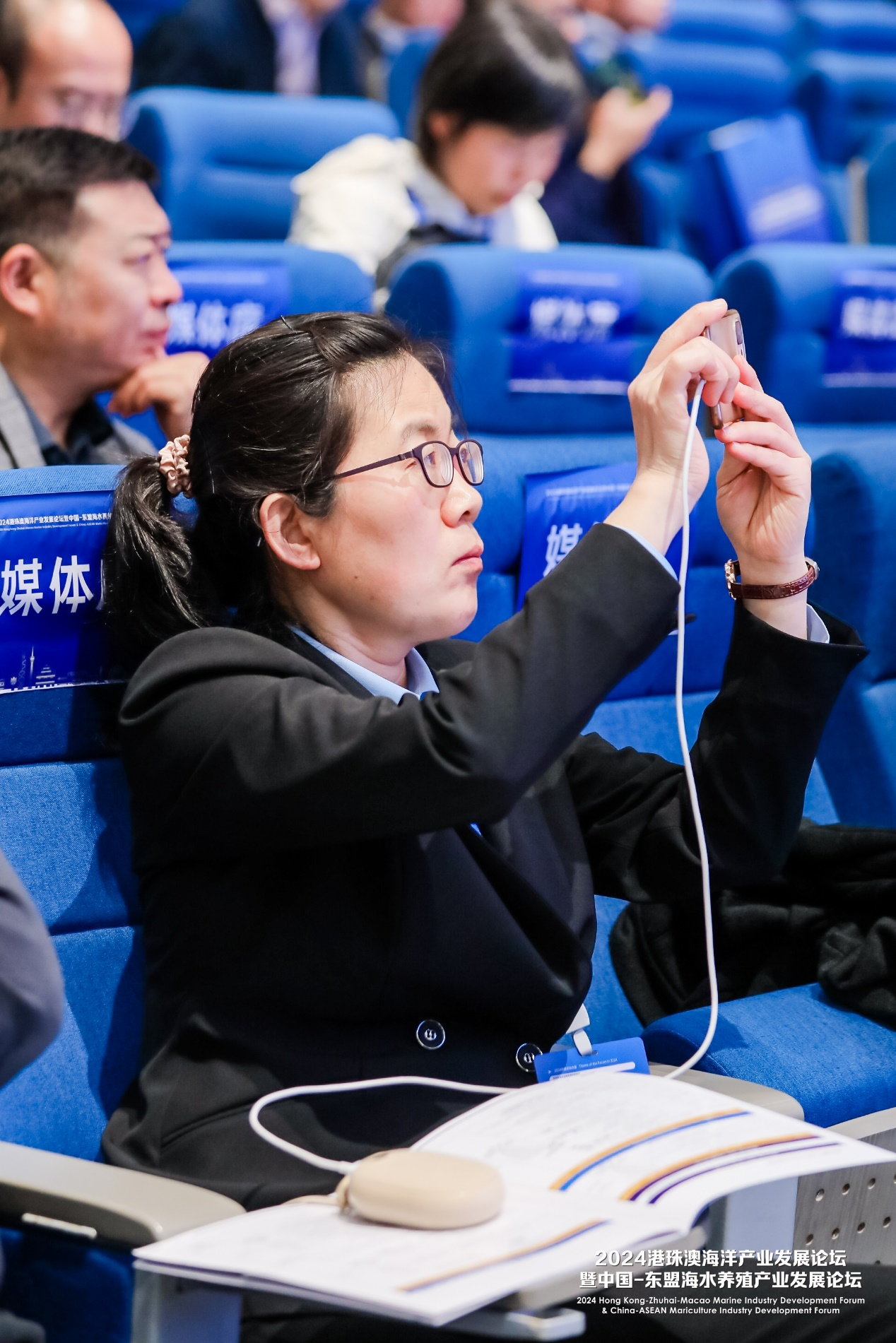 教授和乖乖女H灌满阮阮视频