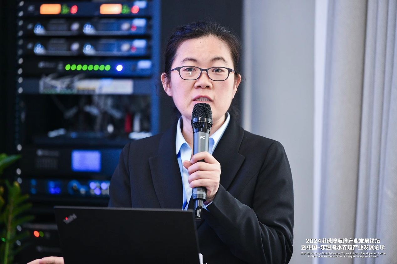 教授和乖乖女H灌满阮阮视频